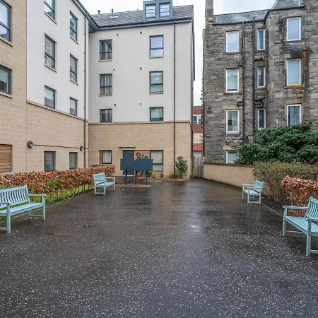 Cosy Modern Flat - Pass The Keys * Edimburgo