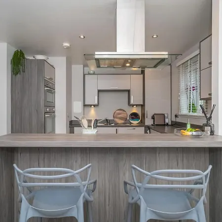 Cosy Modern Flat - Pass The Keys Appartamento Edimburgo