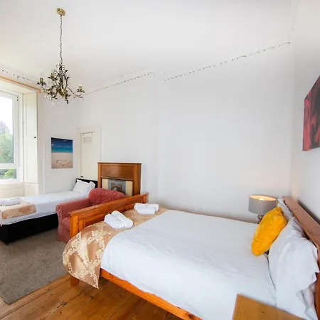 Apartment Desirable Retreat With Famous Park Views *