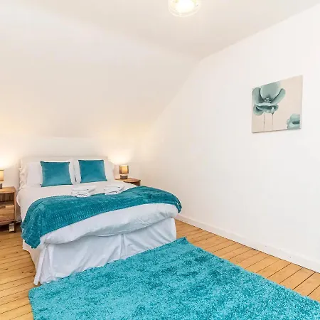Central-2 Bed-private Entrance شقة إدنبرة