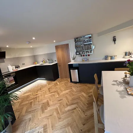 Wm Garden エディンバラ