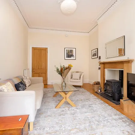 Apartament Tasteful 1-bedroom Near Meadows