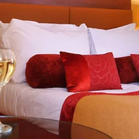 The Parliament House Hotell 3*