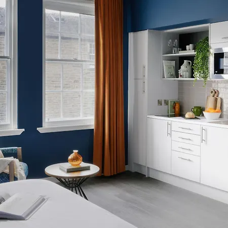 Heeton Concept Queen Street אדינבורו