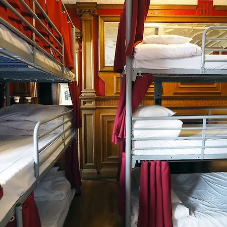 St Christophers 3* Edinburgh
