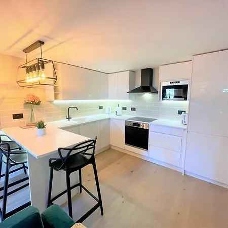 公寓 Stylish, And Cosy 1bd Nr Canongate