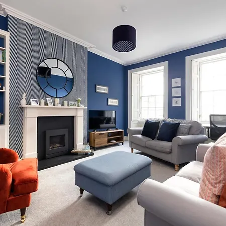 Apartment Elegant 2-bedroom In Centre Edinburgh