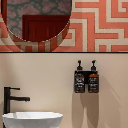 Eleven Stafford Street Townhouse (adults Only) Hotel 4*