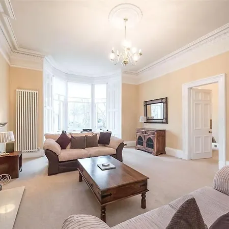 Apartmán Beautiful & Bright 2 Bed Flat Murrayfield *