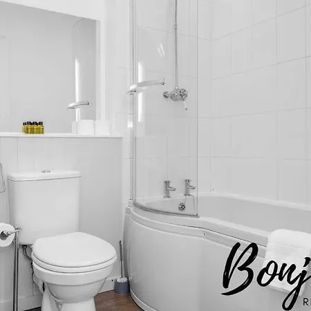 Daire Clichy Ground Floor 1br-1 Ba, Shared Garden Access By Bonjour Residences Edinburgh