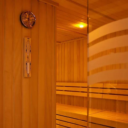 Novotel Centre Hotel Edinburgh