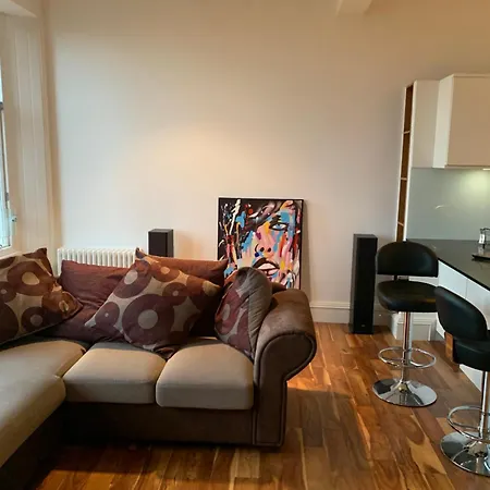 Apartment Modern Flat With Views By The Royal Mile Edinburgh