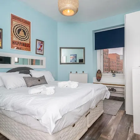 Pass The Keys Trendy Historic Flat Sleeps 4 To 6 Near Leith Shore *