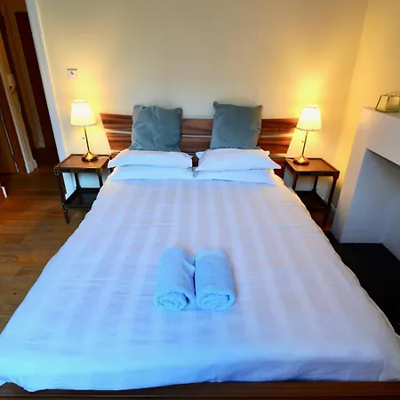 アパート Spacious 2 Bed Next To Royal Mile & Waverley エディンバラ