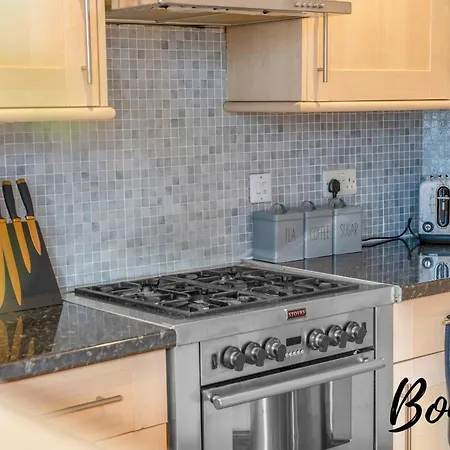 Lägenhet Sentier - Chic 1br-1ba,heart Of Edinburgh, Old Town By Bonjour Residences