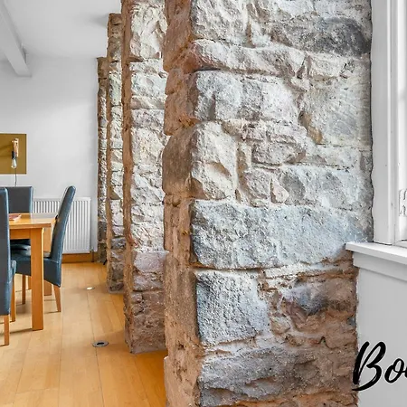 Sentier - Chic 1br-1ba,heart Of Edinburgh, Old Town By Bonjour Residences Edinburg