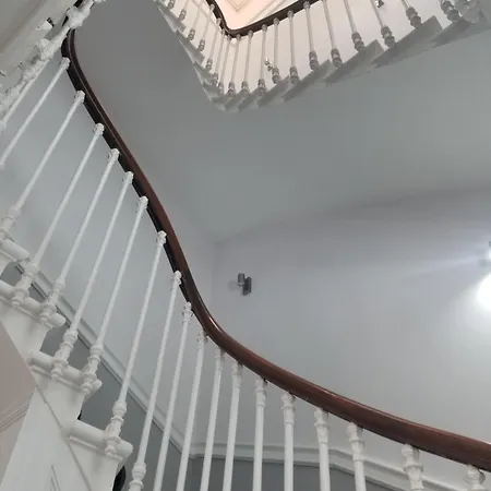 Mayfield Gæstehus 4*