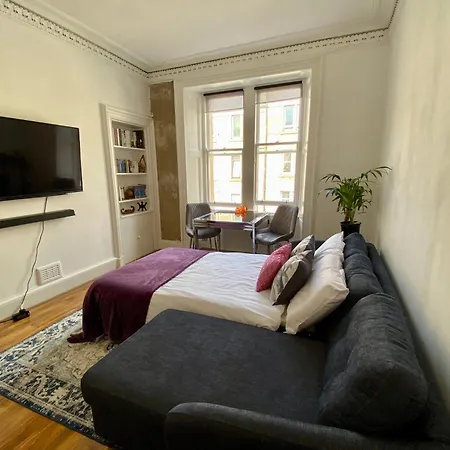 Traveller Award Winner 2024 - With 3 Beds Appartement