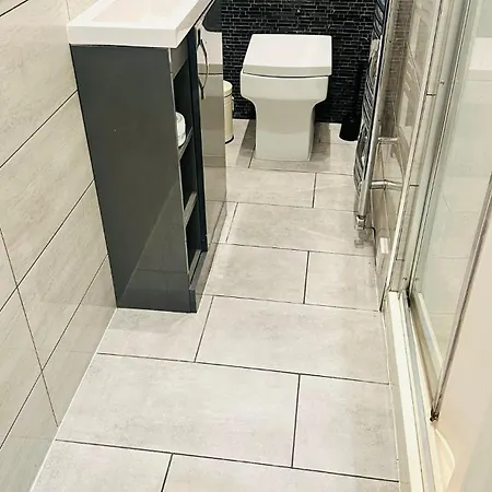 Stylish 1bhk Heart Of The شقة *