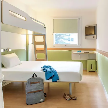 Ibis Budget Park Hotel 3*