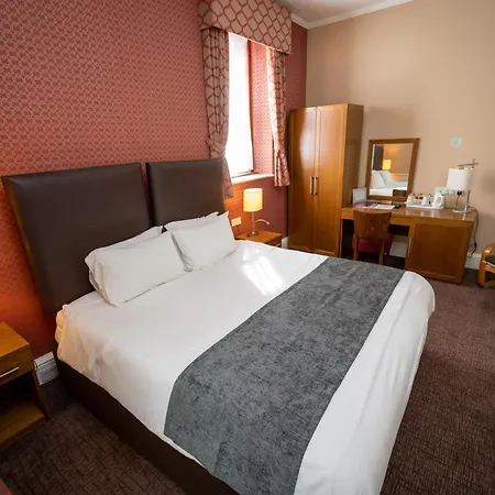 Bed & Breakfast Hampton By Greene King 3*