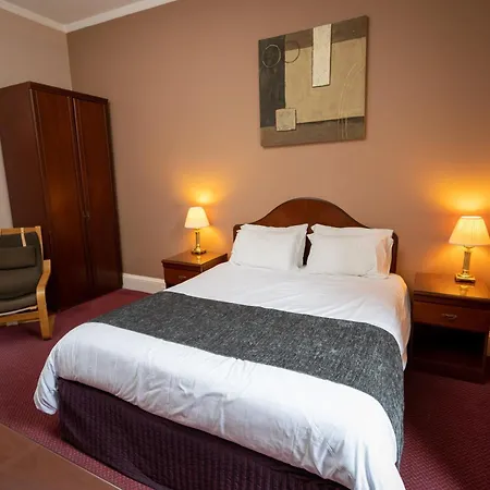 Hampton By Greene King Bed & Breakfast 3*