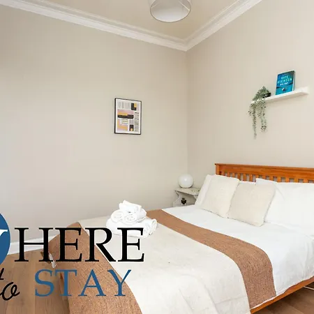 Bright 2 Bed By Rodney St *
