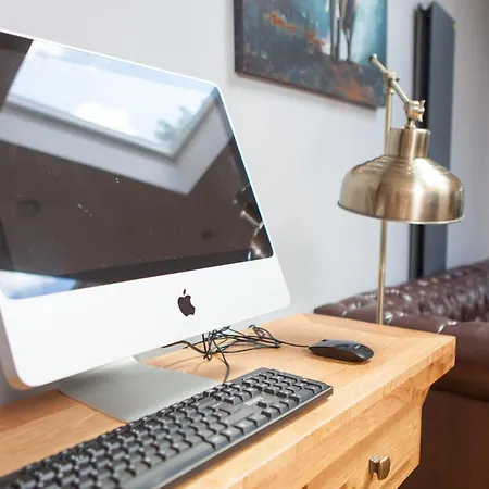 Luxe Arthurs Seat View Townhouse With Hot Tub Апартаменты *