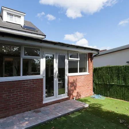 Luxe Arthurs Seat View Townhouse With Hot Tub Апартаменты