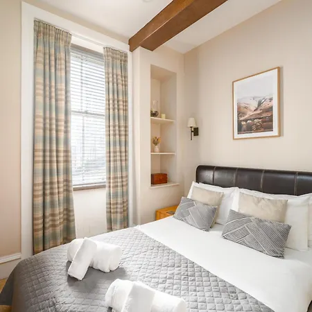 Stylish & 2br Stockbridge Gem Apartman Edinburgh