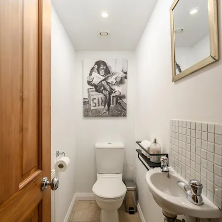 Stylish & 2br Stockbridge Gem Apartman