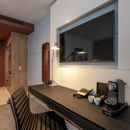 Apex Of Hotel