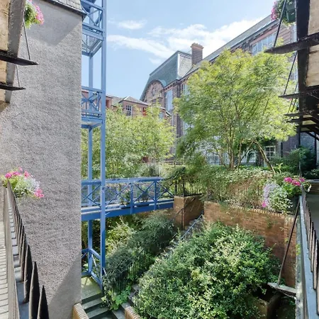 West Port - 2br In The Heart Of The Old Town Just Off The Grassmarket
