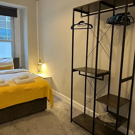 Two Bed Edynburg