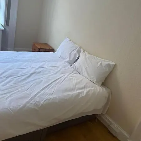 Appartamento Southside Spacious Flat Sleeps 8 *