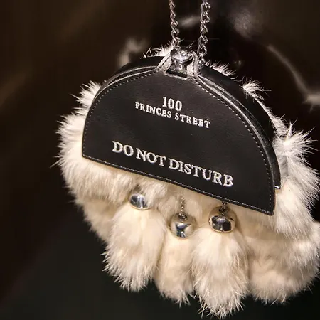 100 Princes Street 5*