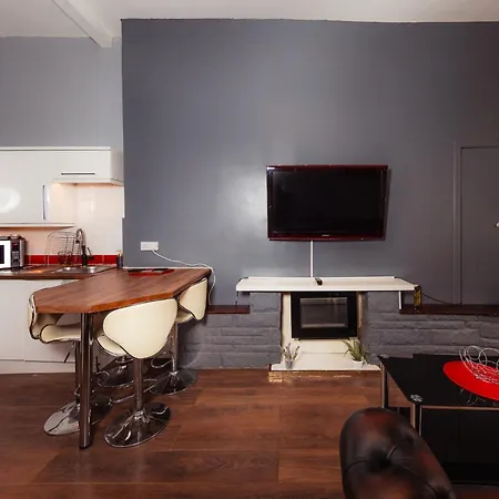 דירה Warm 1 Bed By Holyrood Palace And Park! אדינבורו