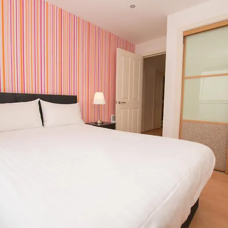 Blue Harbour * Εδιμβούργο