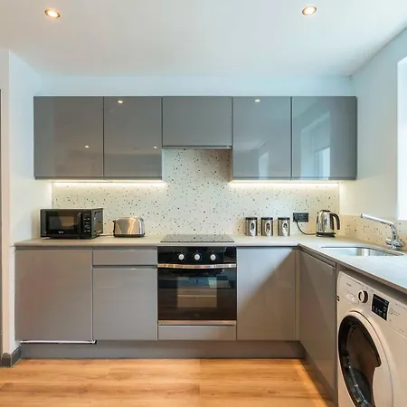 Holyrood Apartmanhotel Edinburgh