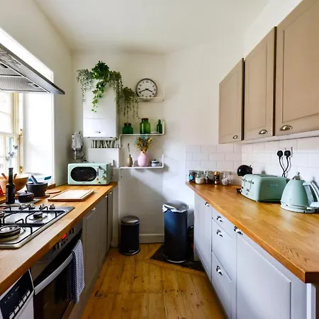 Guestready - Picturesque 1bd In Dean Village Edinburgh