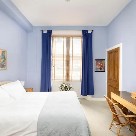 Charming 1-bedroom Getaway Apartmán Edinburgh