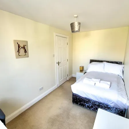 Guestready - 3bdr W/ Private Parking