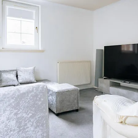 Apartment Snug & Serene 2bd Flat - Roseburn *