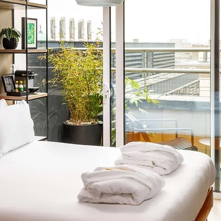 Ibis Styles St Andrew Square Отель 3*