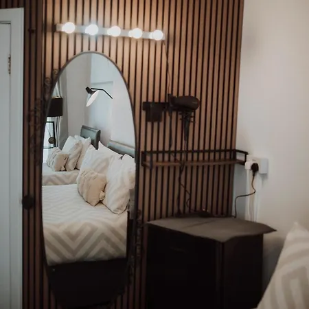 Bed & Breakfast 16 Pilrig 3*