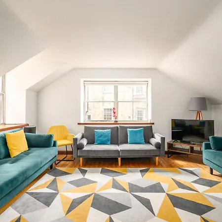 Bright - - Sleeps 10