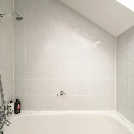 Holiday home Bright - - Sleeps 10 *