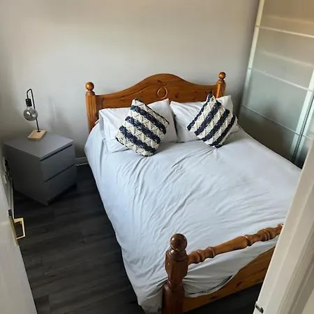 Number 70, Portobello, 別荘