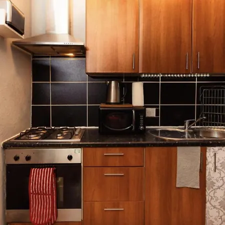 Cozy By Holyrood Palace Apartment *