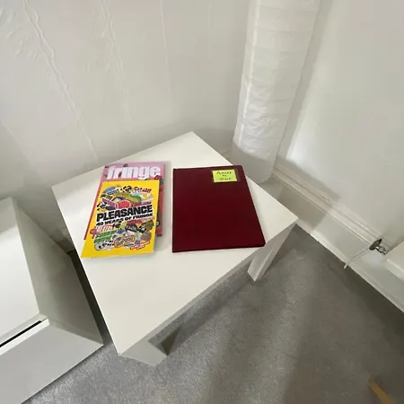 Spacious Festival Flat